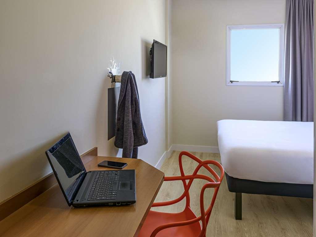 Hotel Dan Inn Sao Carlos By Nacional Inn Habitación foto
